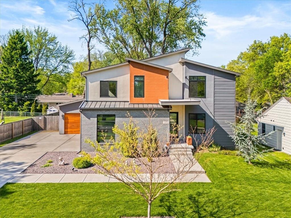 Photo of 4706 W 65th Terrace Prairie Village KS 66208