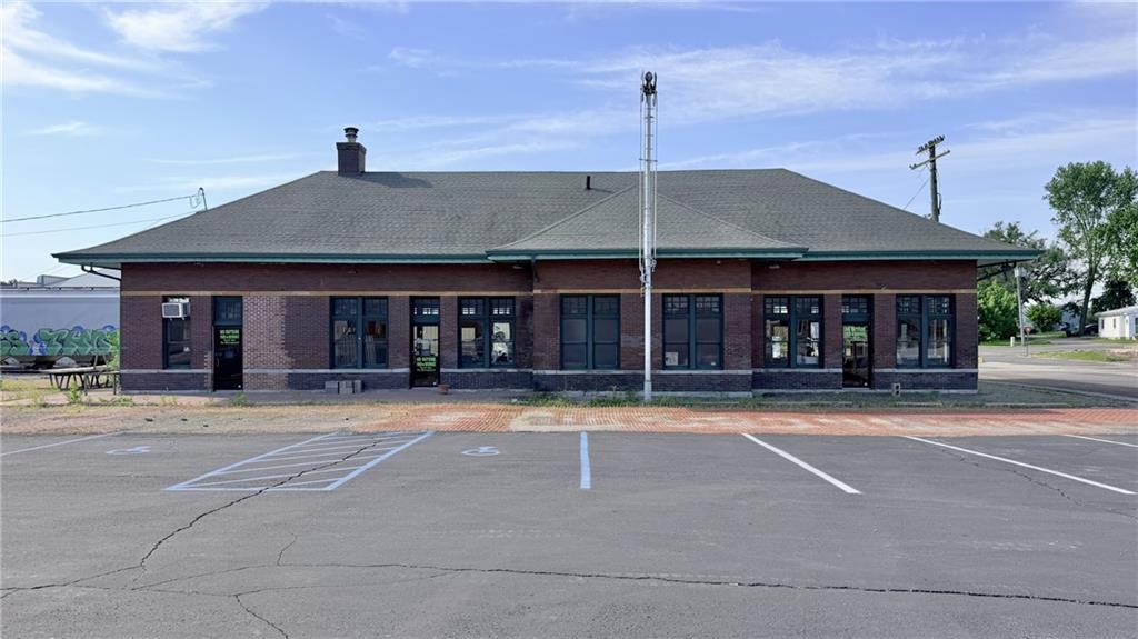Photo of 1 Elm Street Chillicothe MO 64601