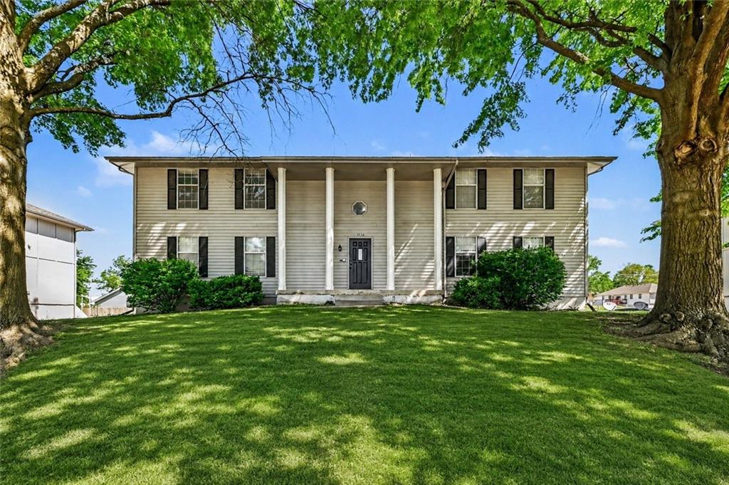 Photo of 1310 NW Valley Woods Court Grain Valley MO 64029