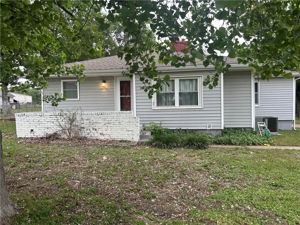 Photo of 2404 Morgan Street Coffeyville KS 67337