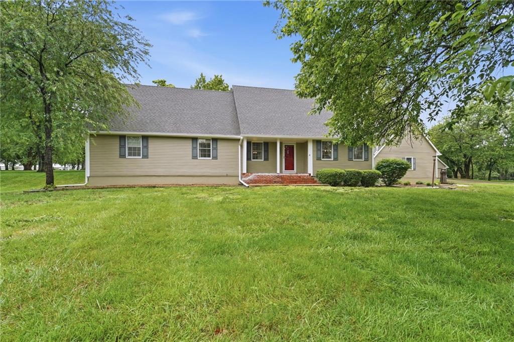 Photo of 25409 Timberlake Trail Greenwood MO 64034