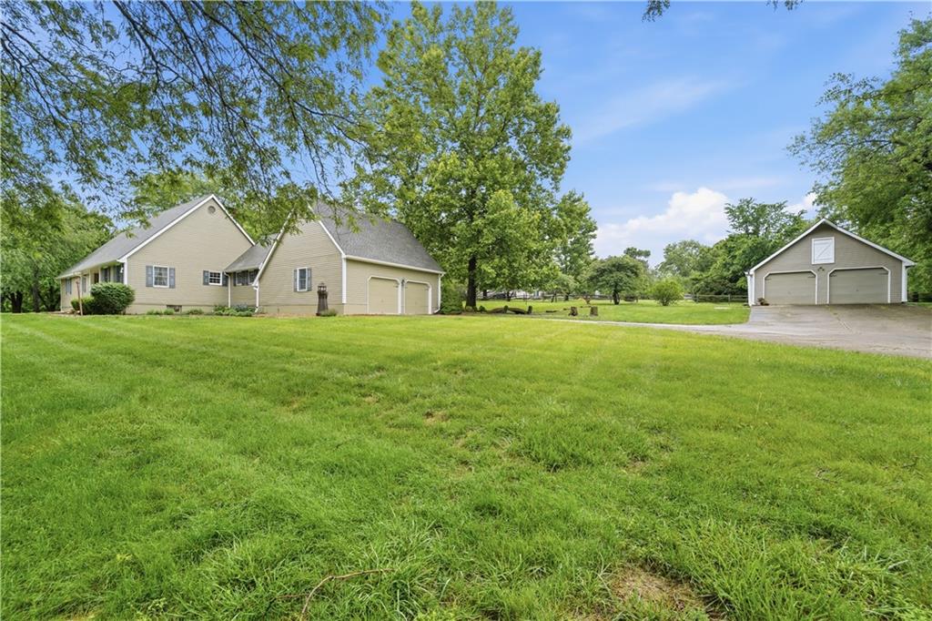 Photo of 25409 Timberlake Trail Greenwood MO 64034
