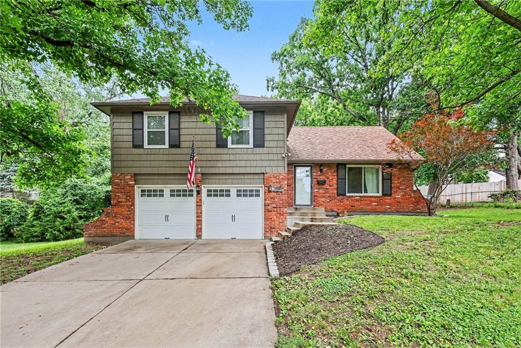 Photo of 5620 Perry Avenue Merriam KS 66203