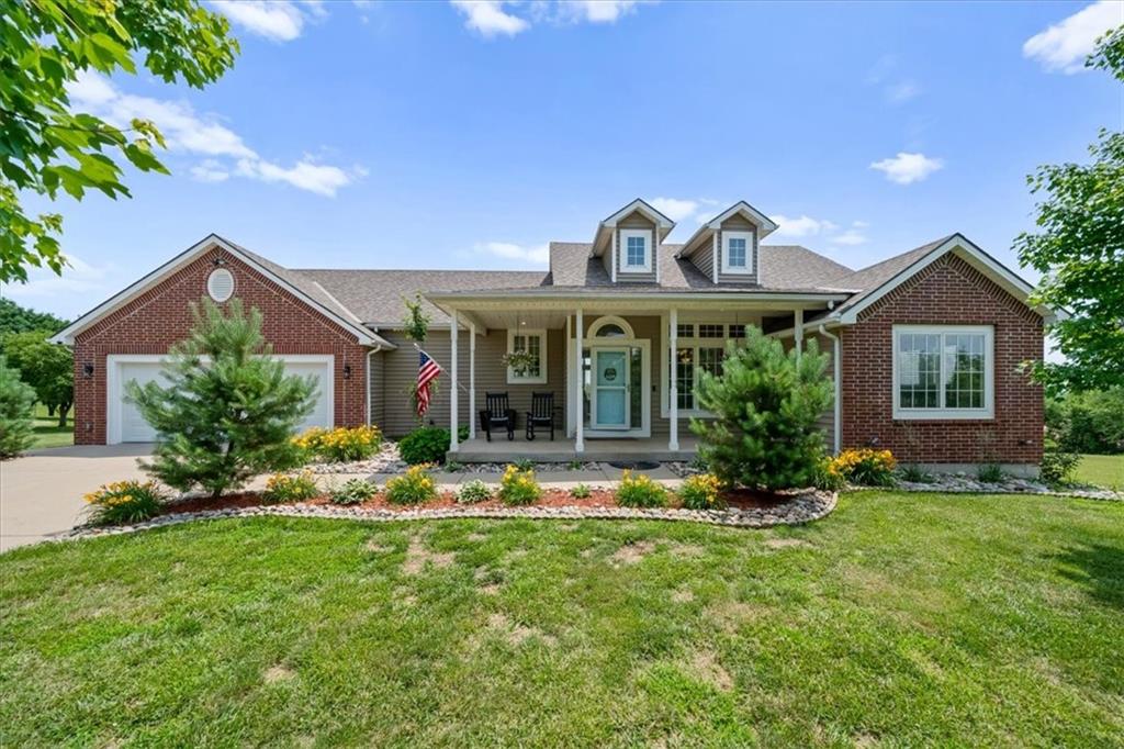 Photo of 17715 Elm Grove Road Platte City MO 64079