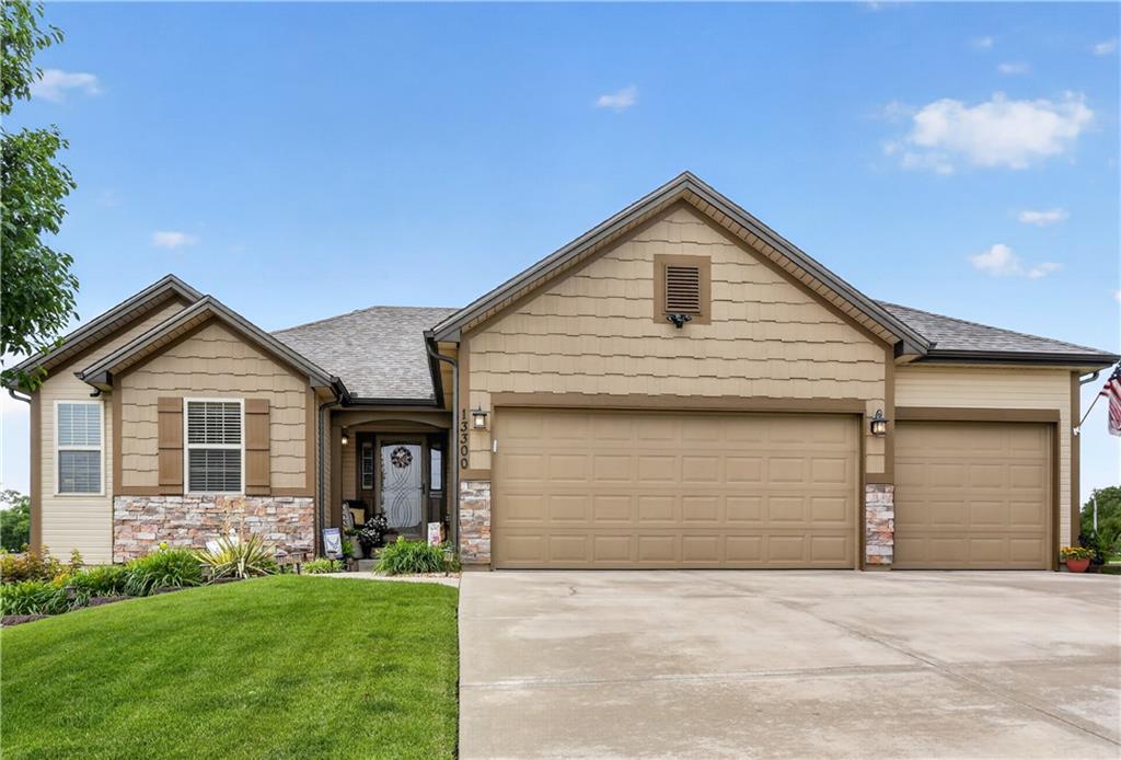 Photo of 13300 N Copper Ridge Drive Platte City MO 64079