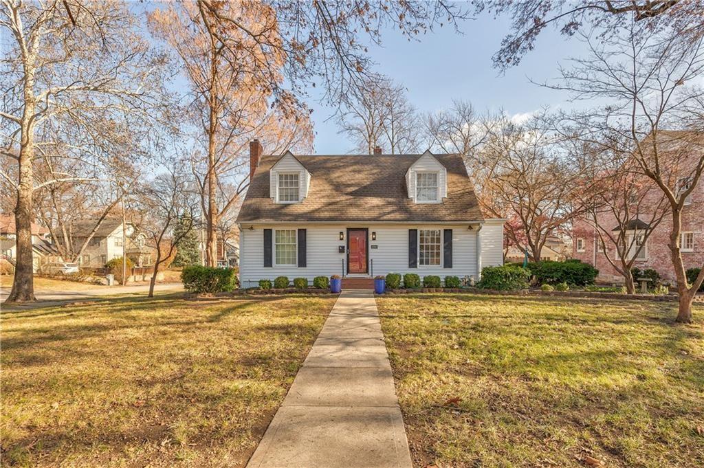 Photo of 6203 MORNINGSIDE Drive Kansas City MO 64113