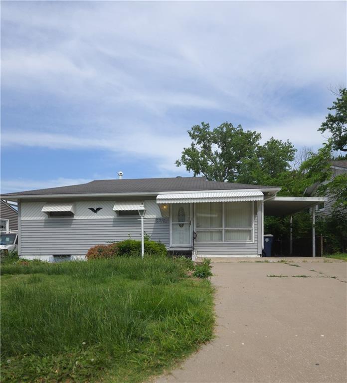 Photo of 4633 Lawn Avenue Kansas City MO 64130