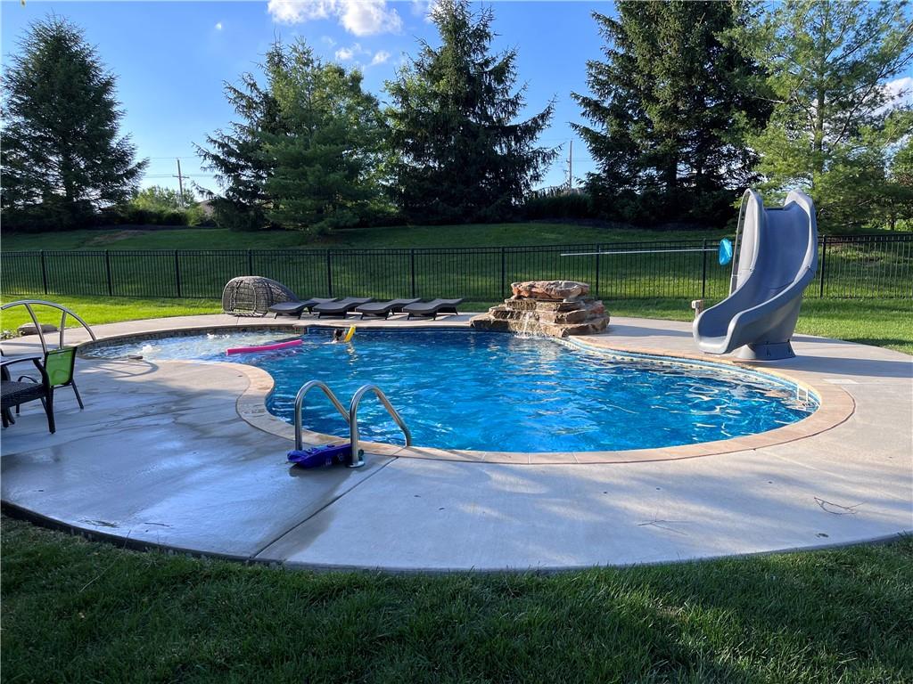 Photo of 15933 Ballentine Street Overland Park KS 66062