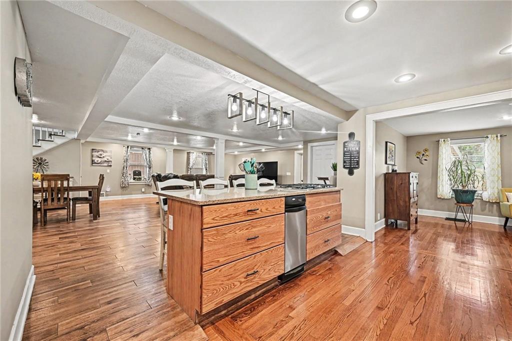 Photo of 1 RIDGELAND Road Country Club MO 64505