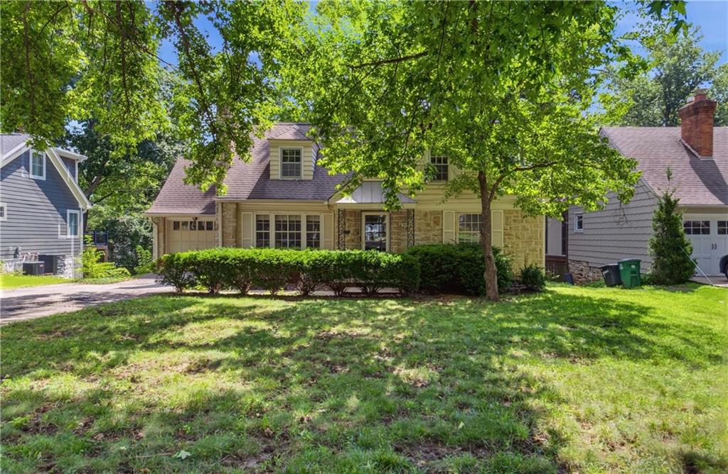 Photo of 5325 Norwood Street Fairway KS 66205