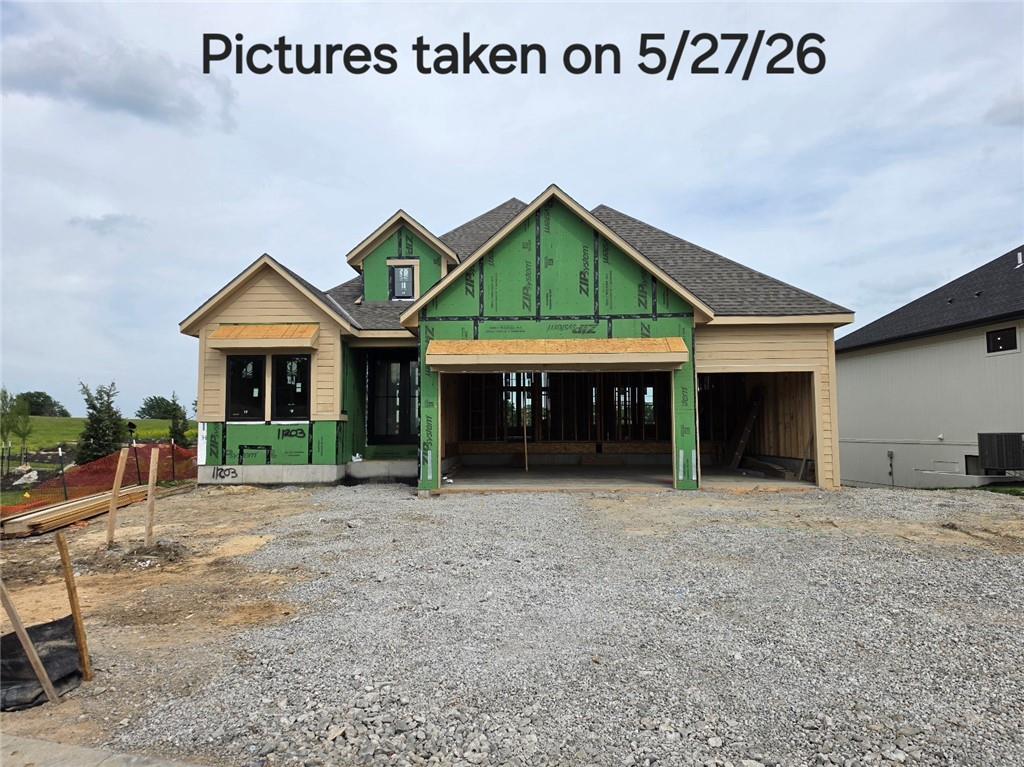 Photo of 11203 S Sunray Drive Olathe KS 66061