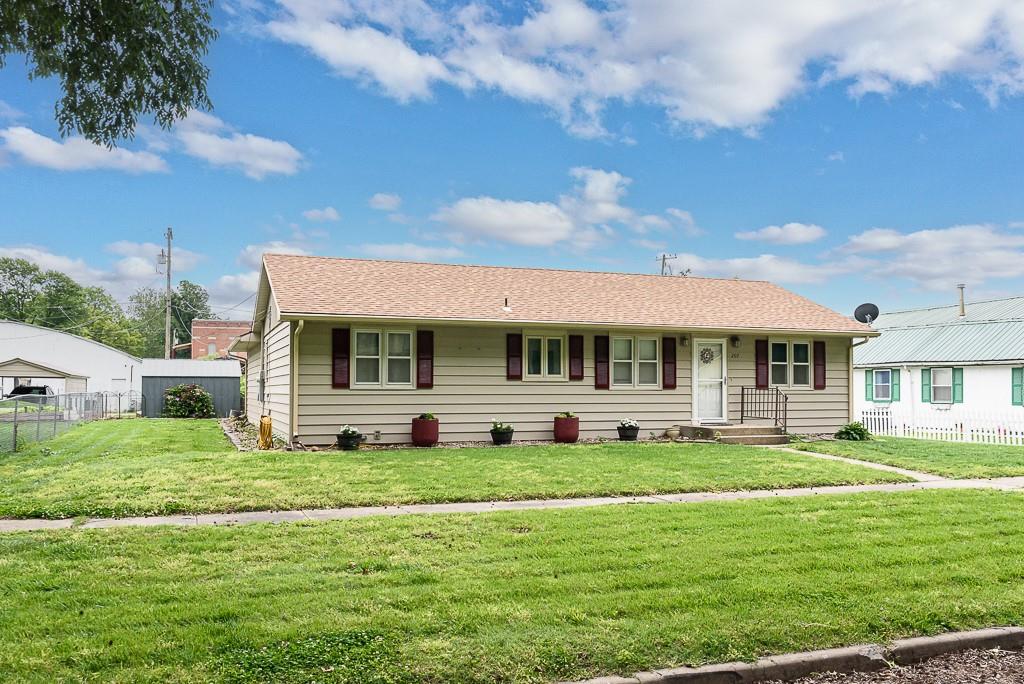 Photo of 207 Main Street Perry KS 66073