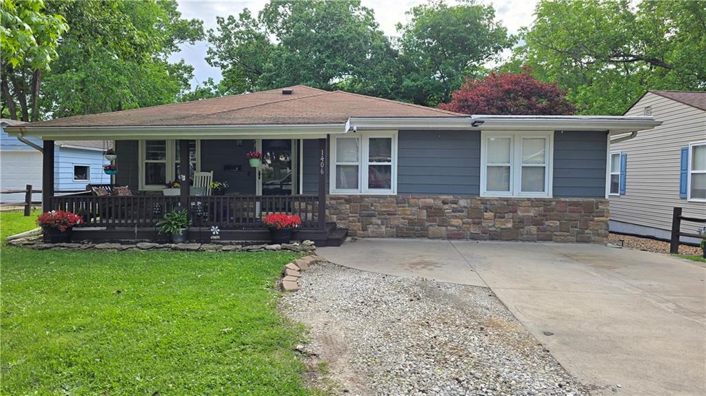 Photo of 1406 Burnam Road Chillicothe MO 64601