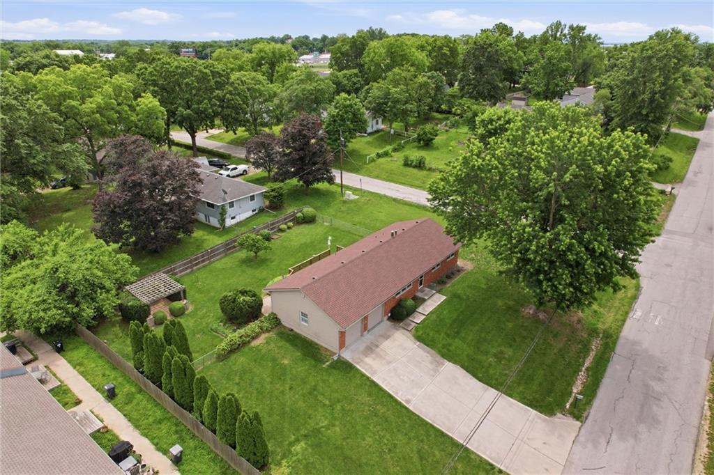 Photo of 7101 Fulton Road Pleasant Valley MO 64068