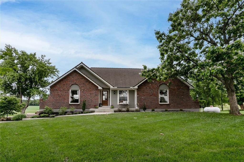 Photo of 21385 NALL Avenue Bucyrus KS 66013