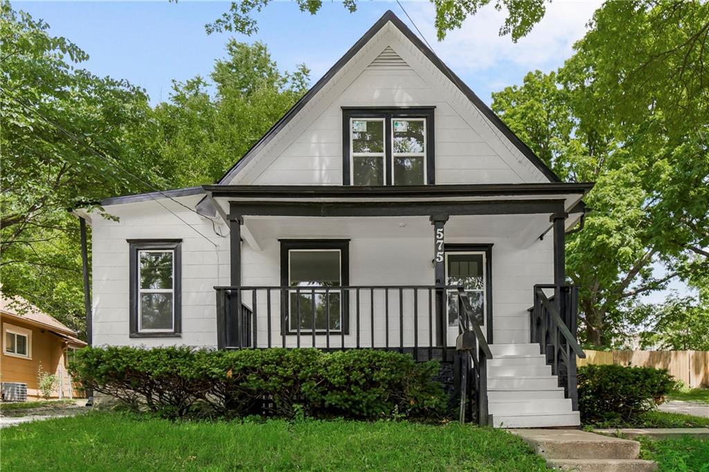 Photo of 575 S Crescent Avenue Independence MO 64053