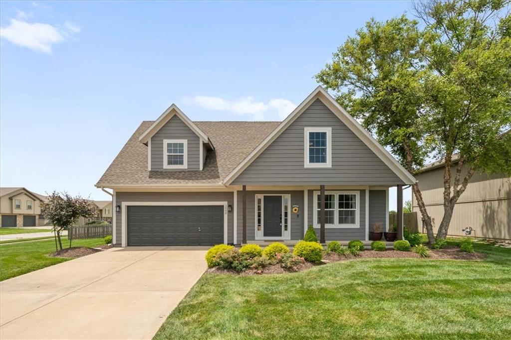 Photo of 1000 Quartz Street Louisburg KS 66053