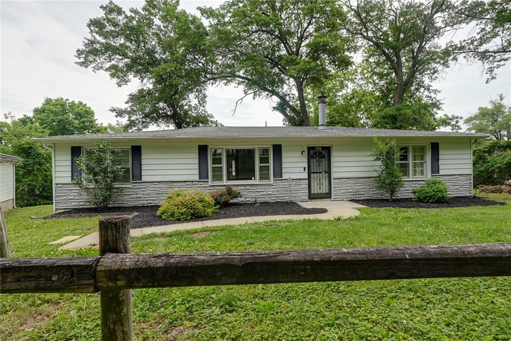 Photo of 8527 Garfield Avenue Kansas City MO 64132
