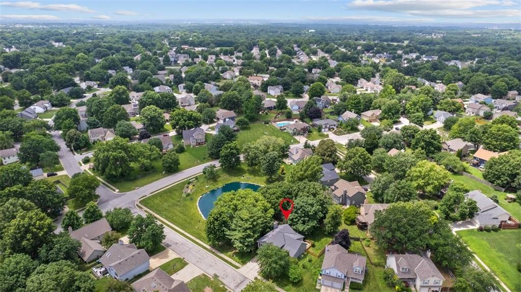 Photo of 2112 NE Springbrook Street Blue Springs MO 64014