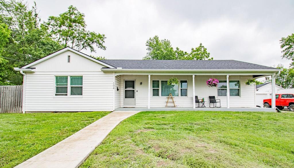 Photo of 104 S Bagby Street Knob Noster MO 65336