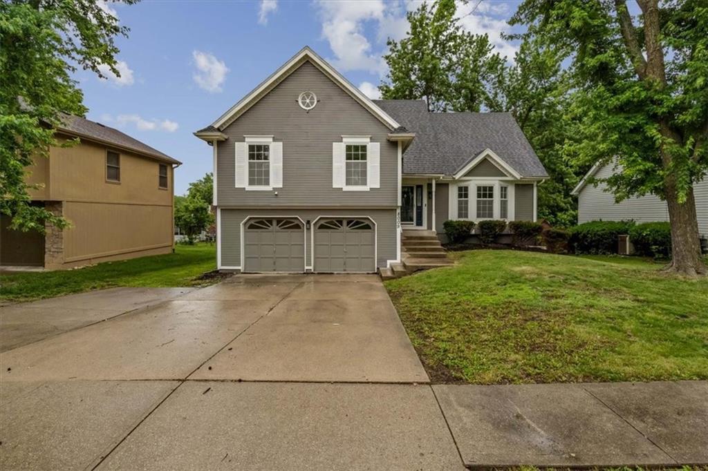 Photo of 8009 E 96th Street Kansas City MO 64134