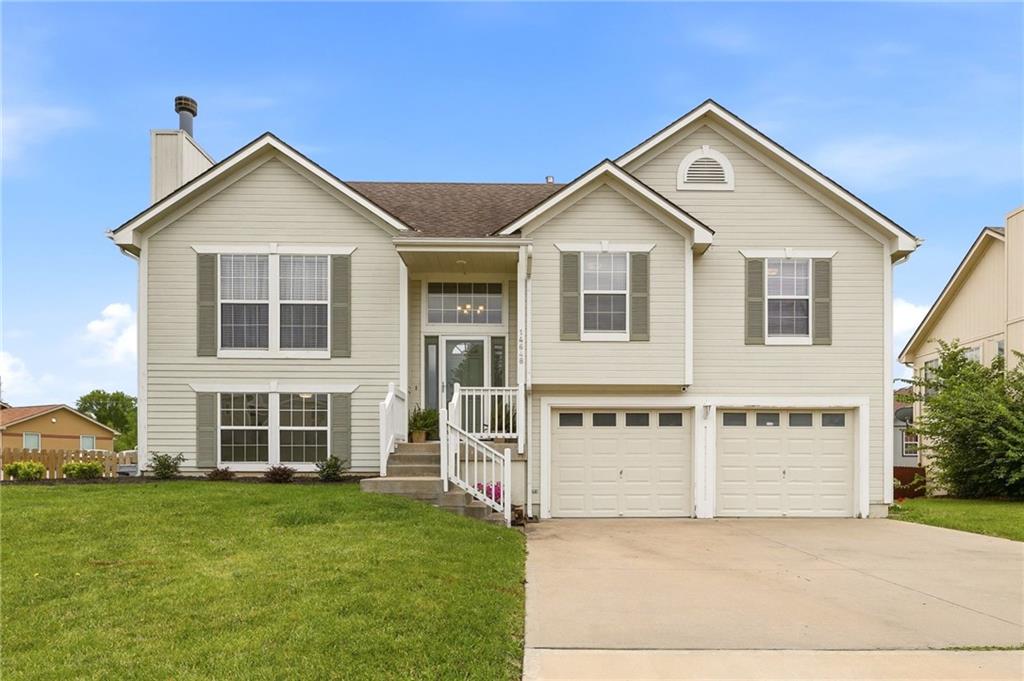 Photo of 14648 LaQuinta Drive Grandview MO 64030