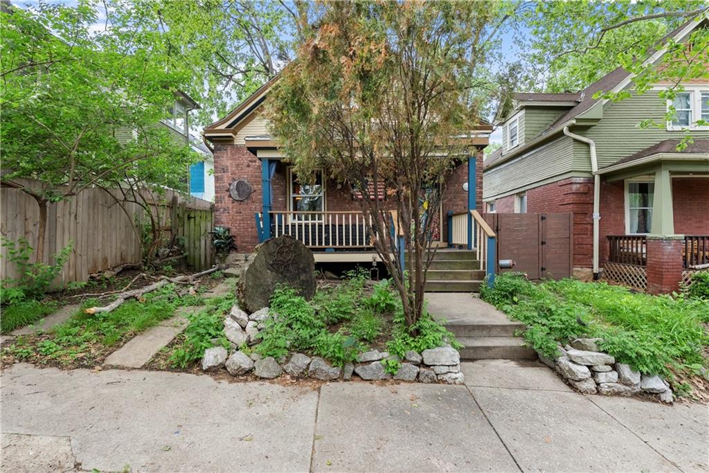 Photo of 715 E 43RD Street Kansas City MO 64110