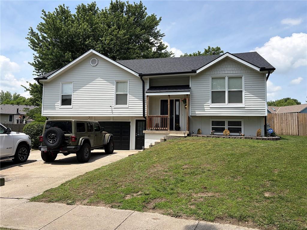 Photo of 112 NW 101st Terrace Kansas City MO 64155