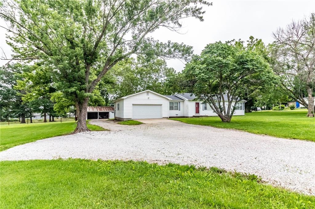 Photo of 237 NW 21 Road Warrensburg MO 64093