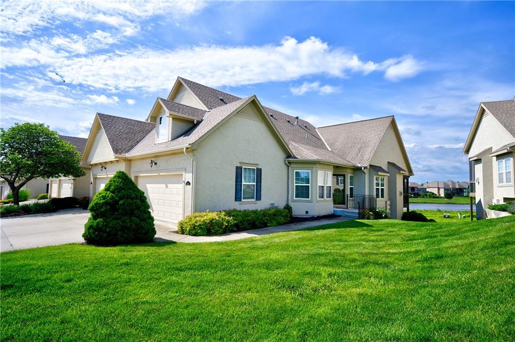Photo of 2417 NE 107th Terrace Kansas City MO 64155