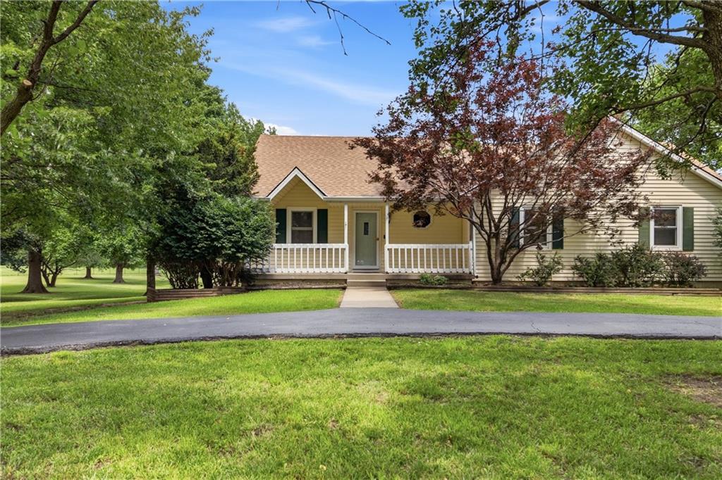 Photo of 12306 E Brookfield Drive Peculiar MO 64078
