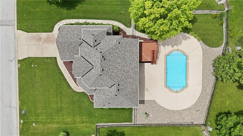 Photo of 1305 SW Crystal Creek Place Blue Springs MO 64015