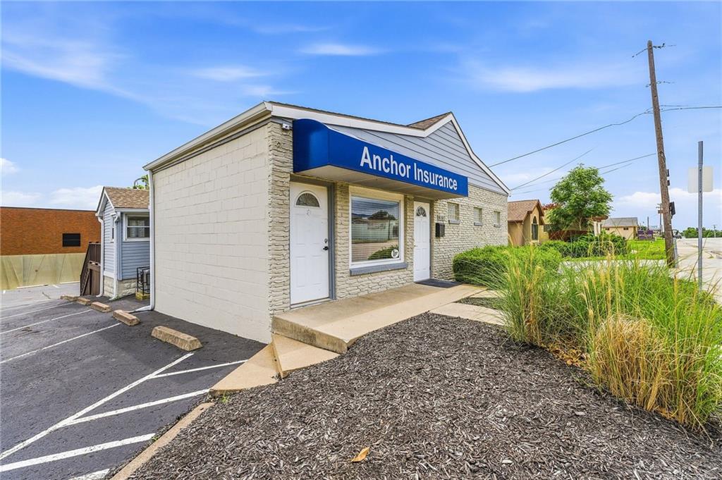 Photo of 6107 Blue Ridge Boulevard Raytown MO 64133