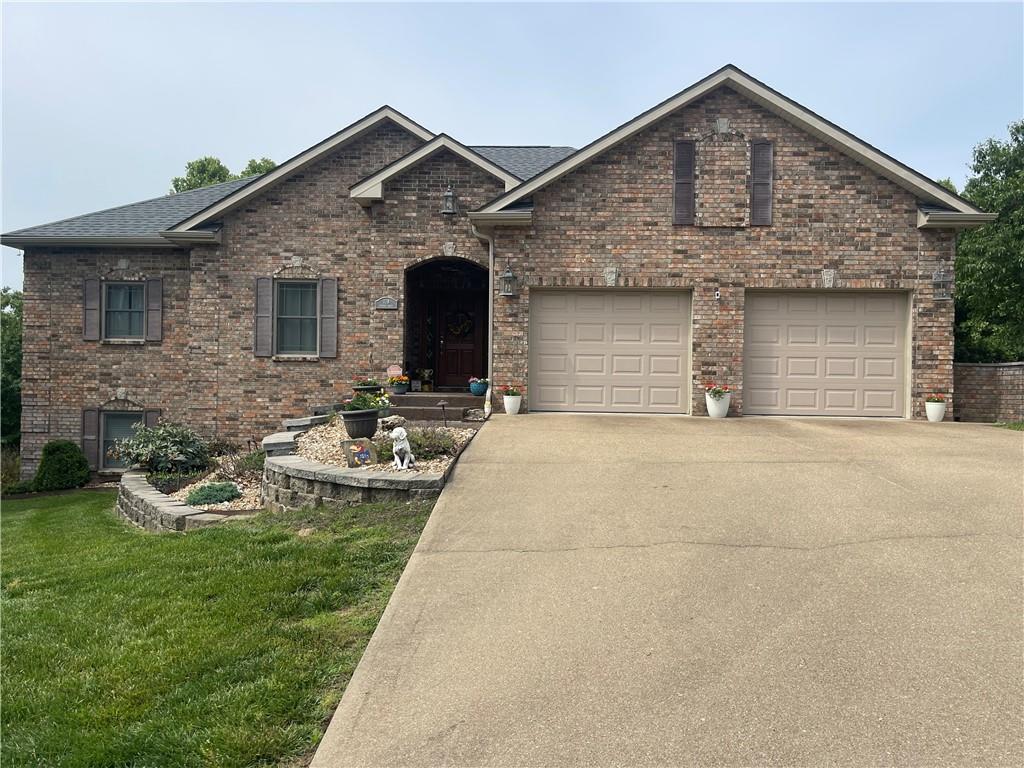 Photo of 118 Hickory Ridge Waynesville MO 65583