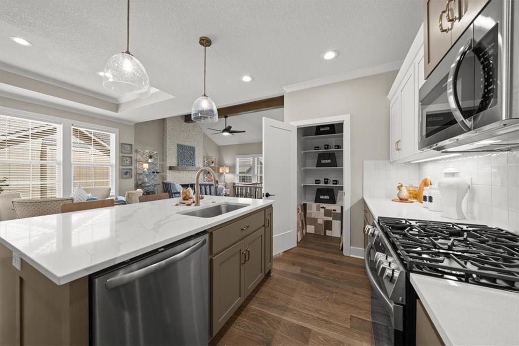 Photo of 22212 W 82nd Terrace Lenexa KS 66220