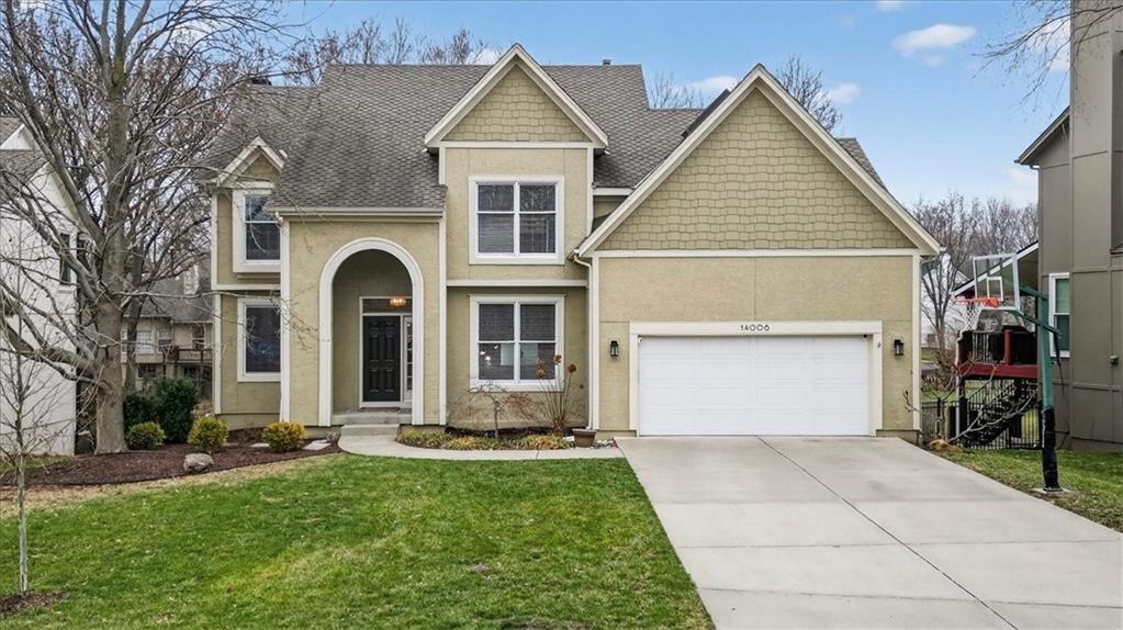 Photo of 14006 Ash Street Overland Park KS 66224