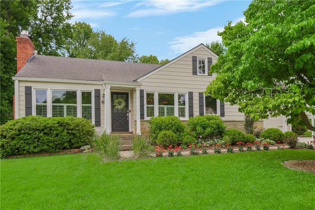 Photo of 4415 W 53rd Terrace Roeland Park KS 66205
