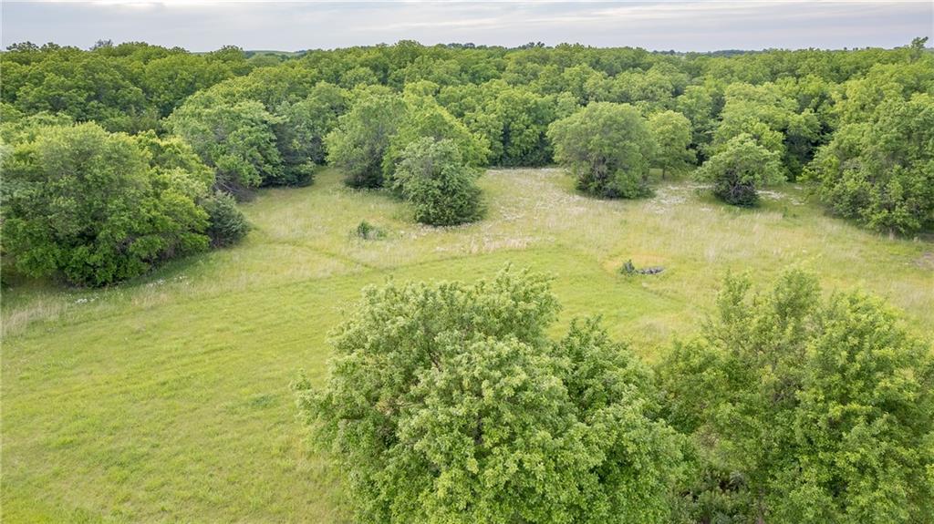 Photo of 10189 Saddle Creek lot 12 Drive Harveyville KS 66431