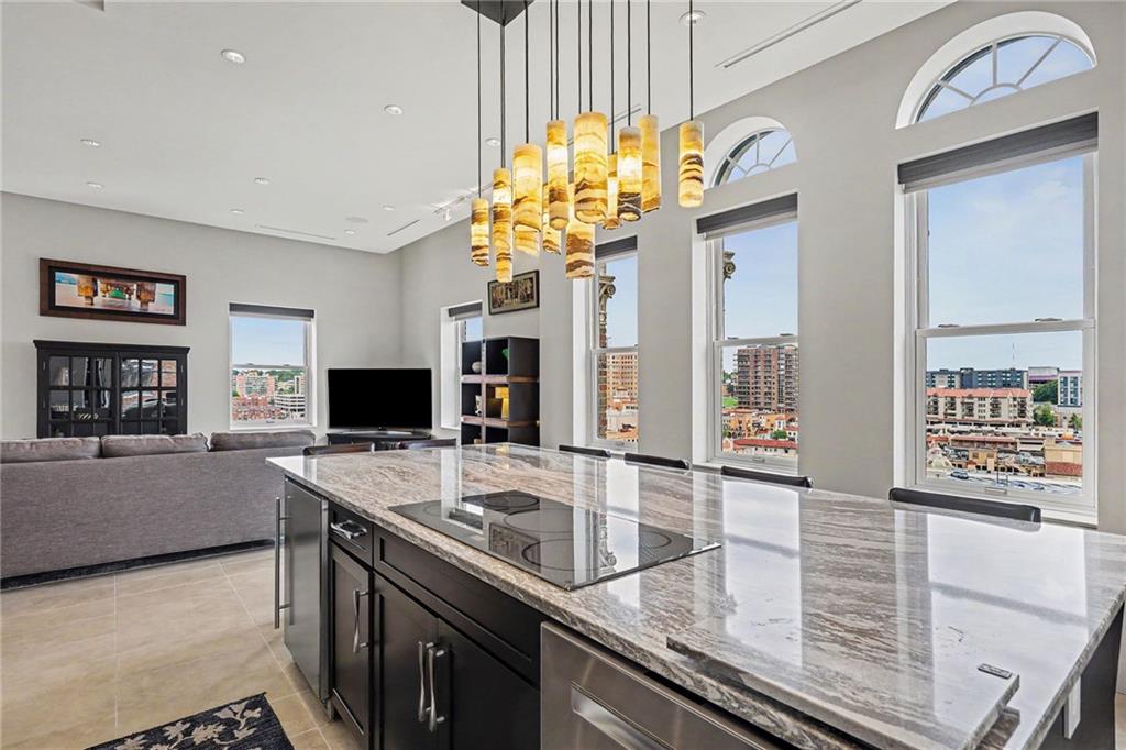 Photo of 229 Ward Parkway #1001B Kansas City MO 64112