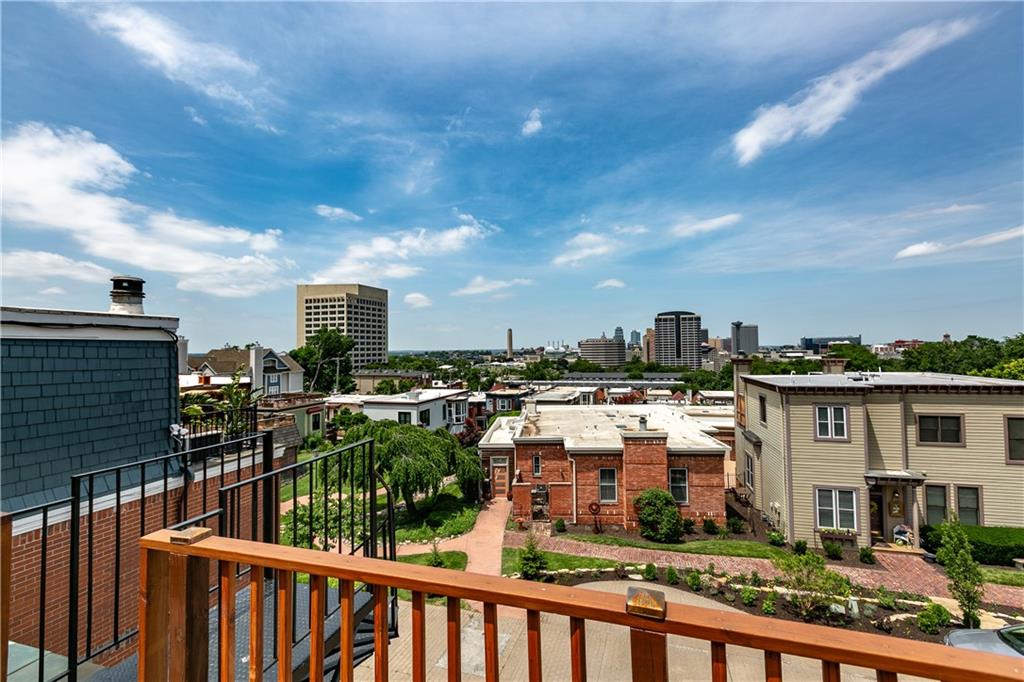Photo of 110 E 30th Street Kansas City MO 64108