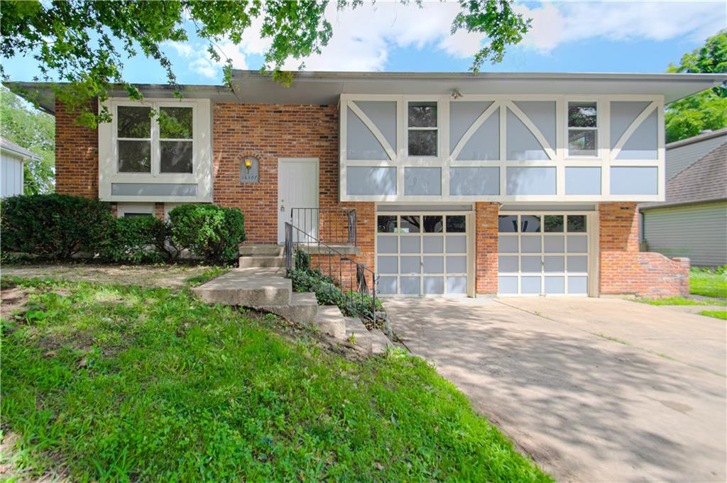 Photo of 16307 Spring Valley Road Belton MO 64012