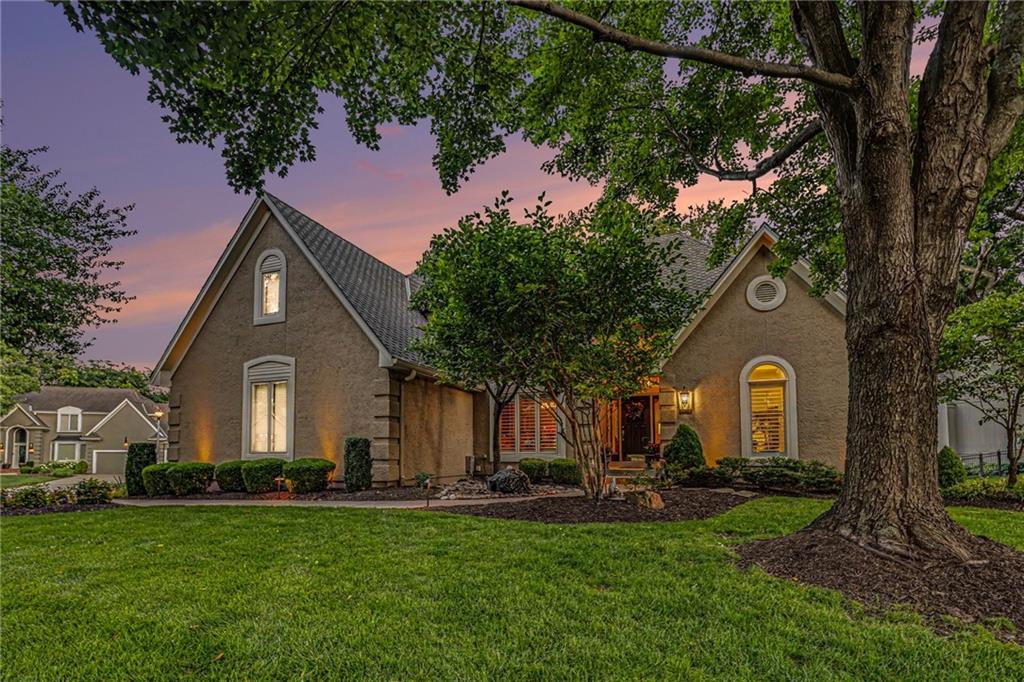 Photo of 14021 Hayes Street Overland Park KS 66221