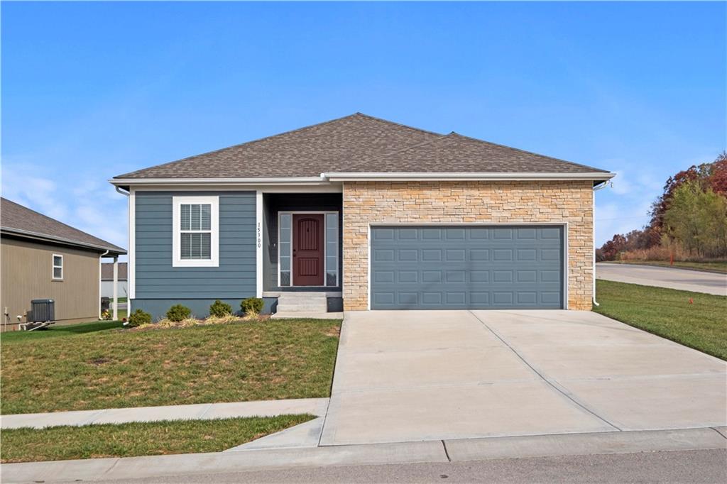 Photo of 15300 Jessica Street Parkville MO 64152