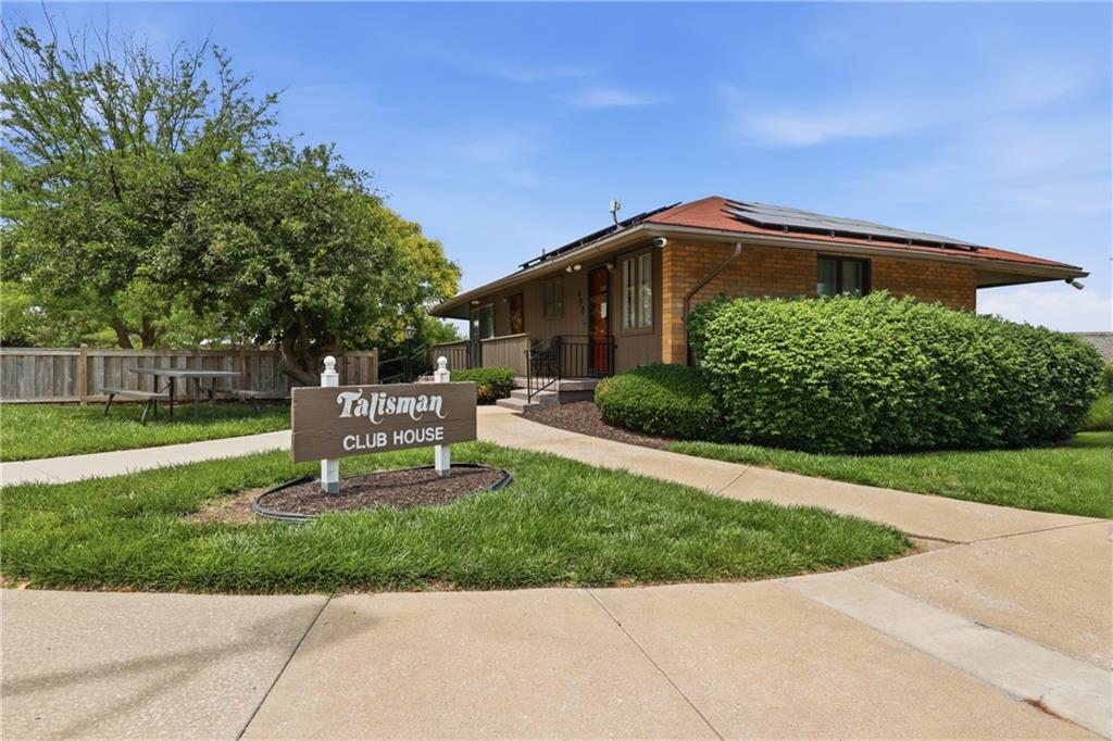 Photo of 417 W 104th Street #B Kansas City MO 64114