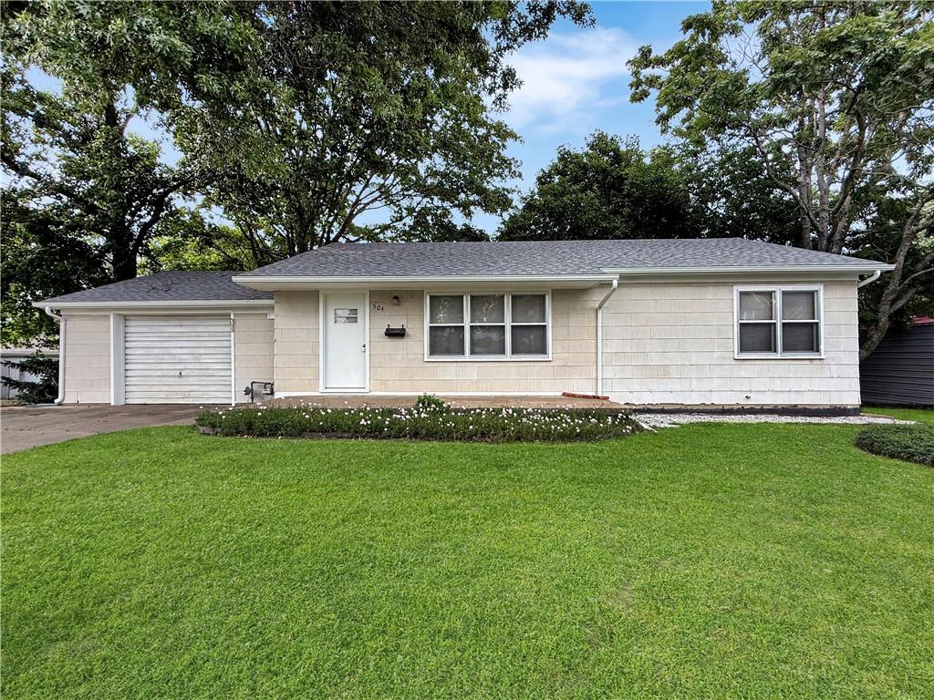 Photo of 504 W 22nd Street Higginsville MO 64037
