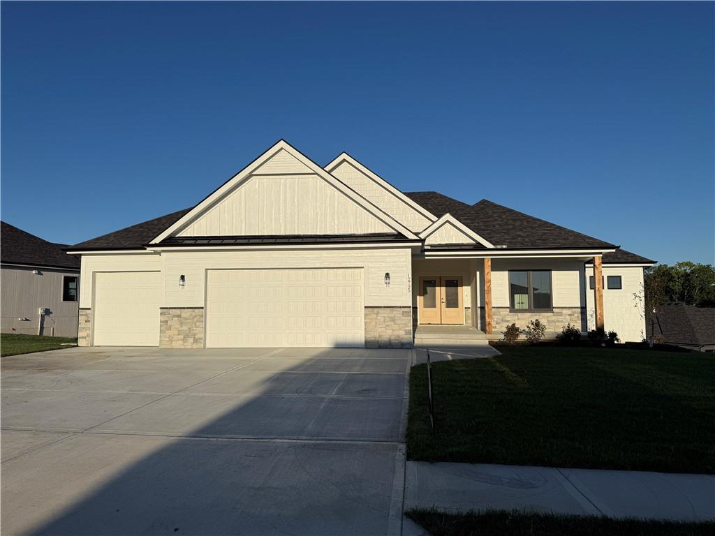 Photo of 12725 N Champanel Way Platte City MO 64079