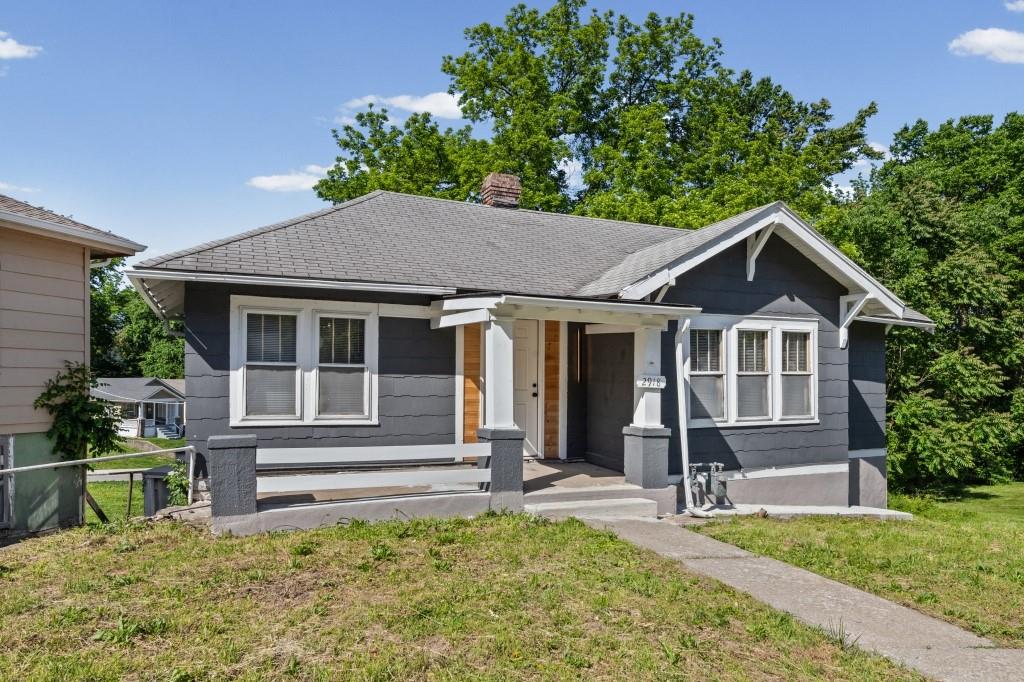 Photo of 2918 Parkwood Boulevard Kansas City KS 66104
