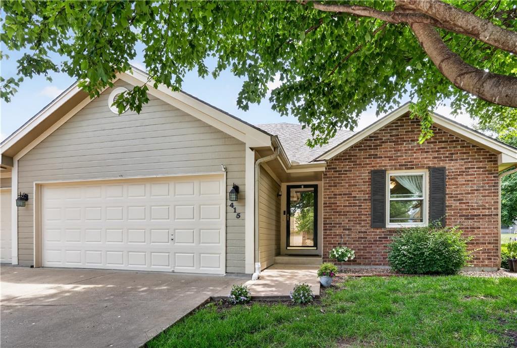 Photo of 415 NE 101st Street Kansas City MO 64155