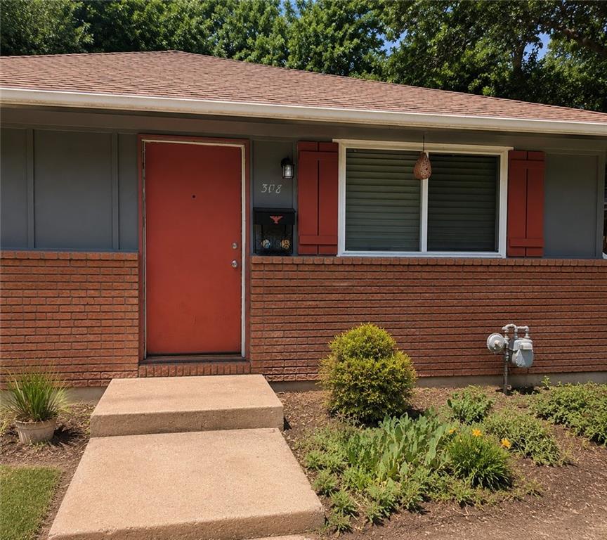 Photo of 308 E 78th Terrace Kansas City MO 64114
