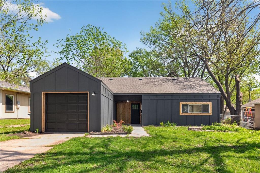 Photo of 5409 Maple Street Mission KS 66202